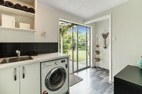 Photo of property in 3 Fleet Street, Glenbrook, Waiuku, 2681