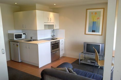 Photo of property in The Rennaissance, 5j/18 Ronwood Avenue, Manukau, Auckland, 2104