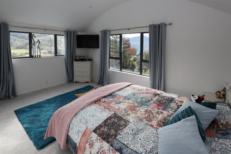 Photo of property in 90 Okareka Loop Road, Lake Okareka, Rotorua, 3076