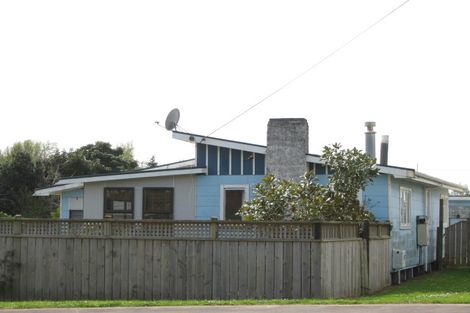 Photo of property in 84 Strange Street, Waitara, 4320