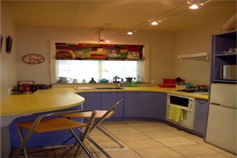 Photo of property in Nissen Court, 11e Hawker Street, Mount Victoria, Wellington, 6011