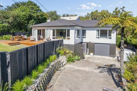 Photo of property in 22a Arawhata Street, Ranui, Porirua, 5024