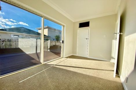 Photo of property in 17 View Road, Papakura, 2110