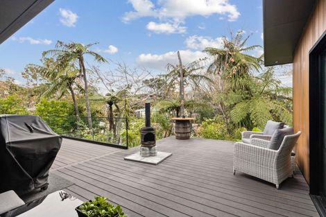 Photo of property in 12 Mackillop Way, Brooklands, New Plymouth, 4310