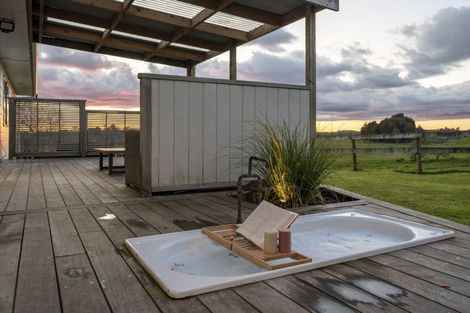 Photo of property in 1168 Oturoa Road, Hamurana, Rotorua, 3072