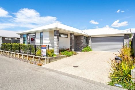 Photo of property in 5 Shannon Lane, Pyes Pa, Tauranga, 3112