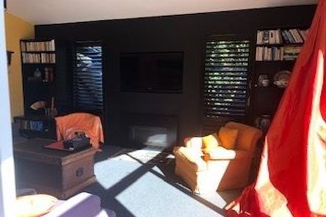 Photo of property in 154 Papanui Road, Merivale, Christchurch, 8014