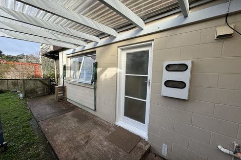 Photo of property in 84 Glencoe Road, Browns Bay, Auckland, 0630