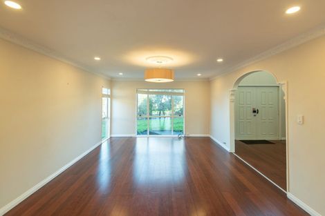 Photo of property in 22 Hugh Green Drive, Pinehill, Auckland, 0632