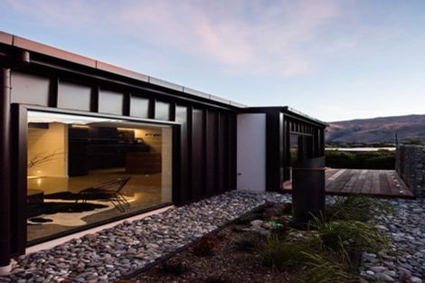 Photo of property in 9 Matipo Street, Wanaka, 9305