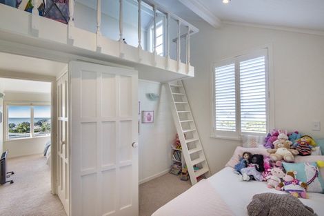 Photo of property in 1/11a Hauraki Road, Hauraki, Auckland, 0622