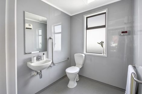 Photo of property in 11 Freyberg Street, Saint Kilda, Dunedin, 9012