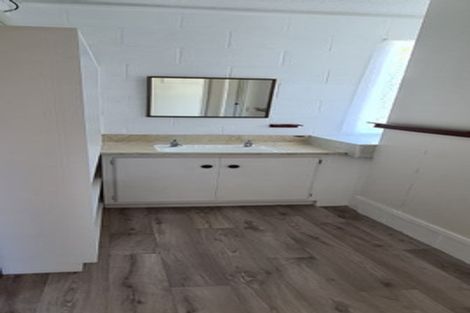 Photo of property in 120 Harbour Road, Ohope, 3121