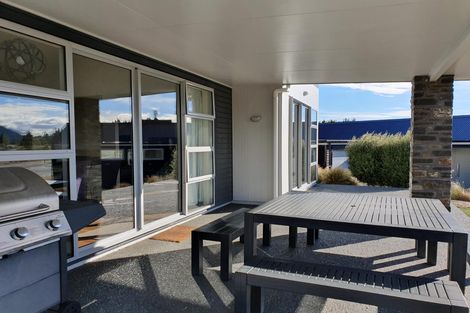 Photo of property in 12 Lochinver Avenue, Lake Tekapo, 7999