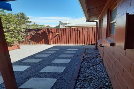 Photo of property in 2/8 Stanmore Road, Phillipstown, Christchurch, 8011