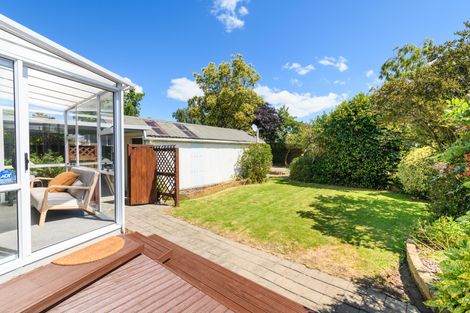 Photo of property in 26 Rangitira Avenue, Palmerston North, 4414