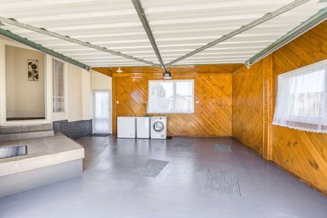 Photo of property in 10 Walnut Place, Owhata, Rotorua, 3010