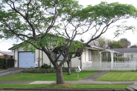 Photo of property in 23a Rosebank Grove, Waikanae, 5036