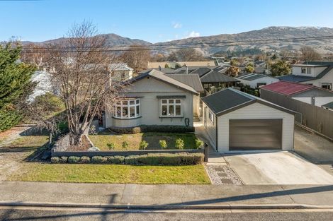 Photo of property in 35 Blyth Street, Cromwell, 9310