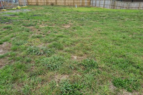 Photo of property in 4 Waikohi Avenue, Glenbrook, 2681