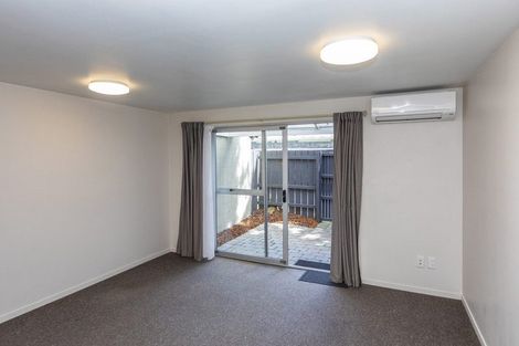 Photo of property in 2/271 Fitzgerald Avenue, Christchurch Central, Christchurch, 8013