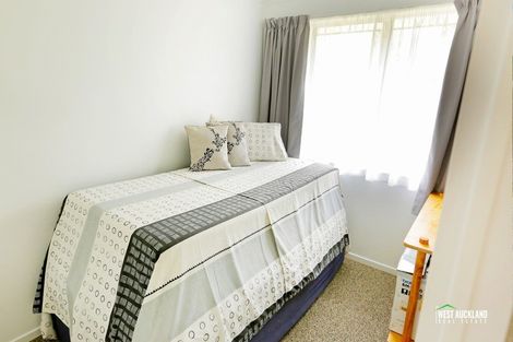 Photo of property in 9 Swanson Oaks, Swanson, Auckland, 0612