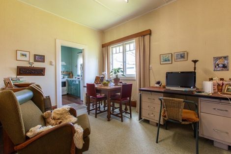 Photo of property in 4 Trafalgar Street, Dannevirke, 4930