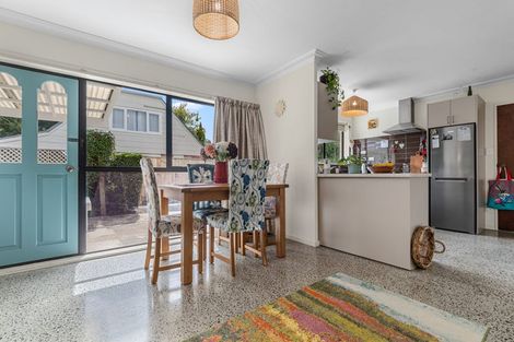 Photo of property in 15a Burrows Street, Tauranga South, Tauranga, 3112