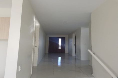 Photo of property in 12 Butler Stoney Crescent, Silverdale, 0932