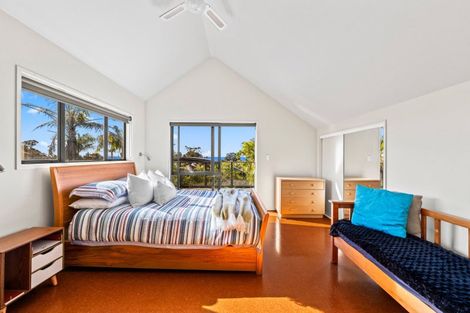 Photo of property in 8 Hector Lang Drive, Langs Beach, Waipu, 0582