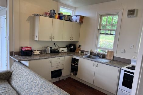 Photo of property in 76a Kelburn Parade, Kelburn, Wellington, 6012