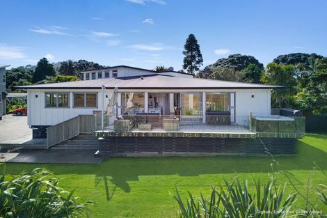 Photo of property in 167b Ocean Beach Road, Tairua, 3508