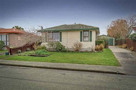 Photo of property in 23 Arcon Drive, Broomfield, Christchurch, 8042
