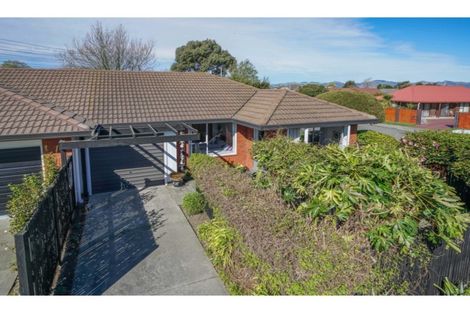 Photo of property in 1/25 Peebles Drive, Hei Hei, Christchurch, 8042