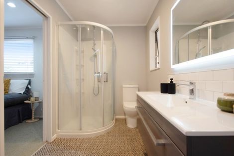 Photo of property in 87 Matai Road, Raumati South, Paraparaumu, 5032