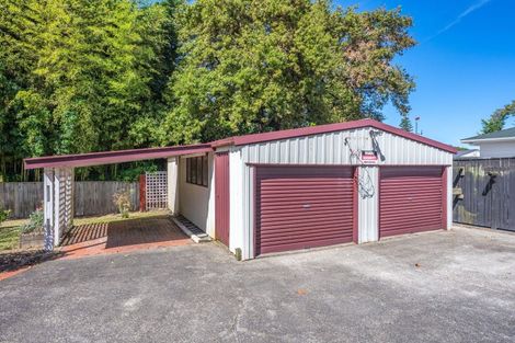 Photo of property in 19 Sunshine Avenue, Paraparaumu, 5032