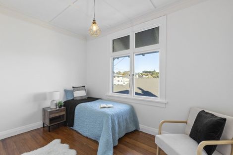Photo of property in 16 Bulteel Street, New Plymouth, 4310