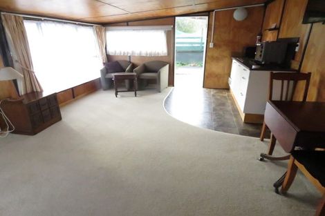 Photo of property in 74 Benn Road, Cambridge, 3495