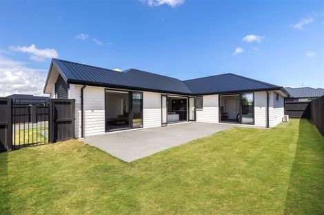 Photo of property in 22 Sorrel Gate, Halswell, Christchurch, 8025