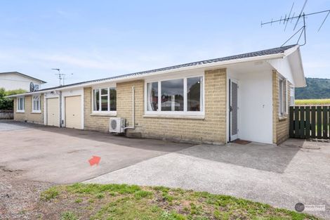 Photo of property in 2/95 Clouston Park Road, Clouston Park, Upper Hutt, 5018