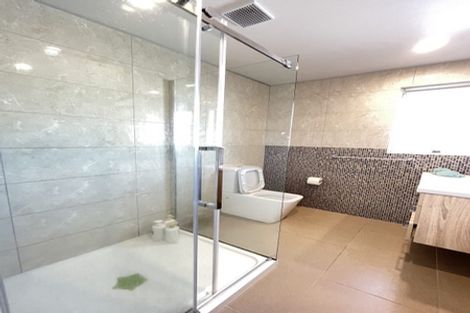 Photo of property in 99 Sycamore Drive, Sunnynook, Auckland, 0620