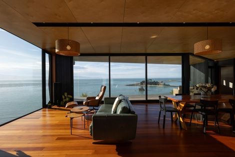 Photo of property in 36 The Cliffs, Britannia Heights, Nelson, 7010