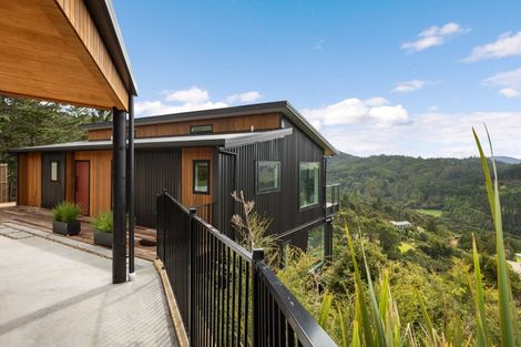 Photo of property in 1a Tarapatiki Drive, Whitianga, 3510