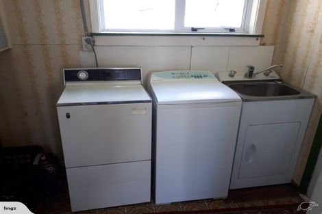 Photo of property in 38a Drake Street, Vogeltown, New Plymouth, 4310