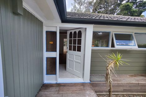 Photo of property in 32 Monarch Avenue, Hillcrest, Auckland, 0627