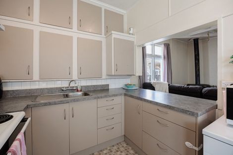 Photo of property in 3 Andrew Street, Marewa, Napier, 4110