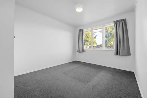 Photo of property in 5a Paul Crescent, Fairfield, Hamilton, 3214
