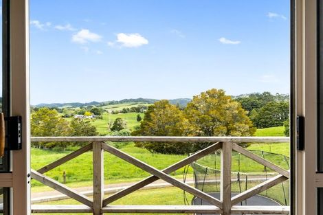 Photo of property in 36 Pataua Road North, Whareora, Whangarei, 0175