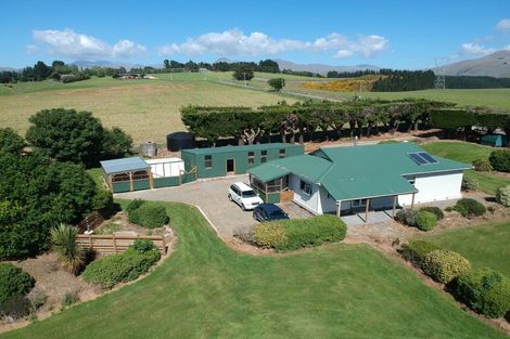 Photo of property in 1331 Livingstone-duntroon Road, Livingstone, Oamaru, 9491