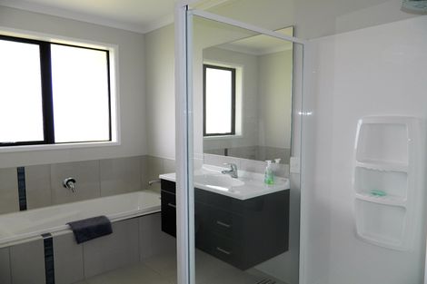 Photo of property in 14 Greenway Drive, Kerikeri, 0230